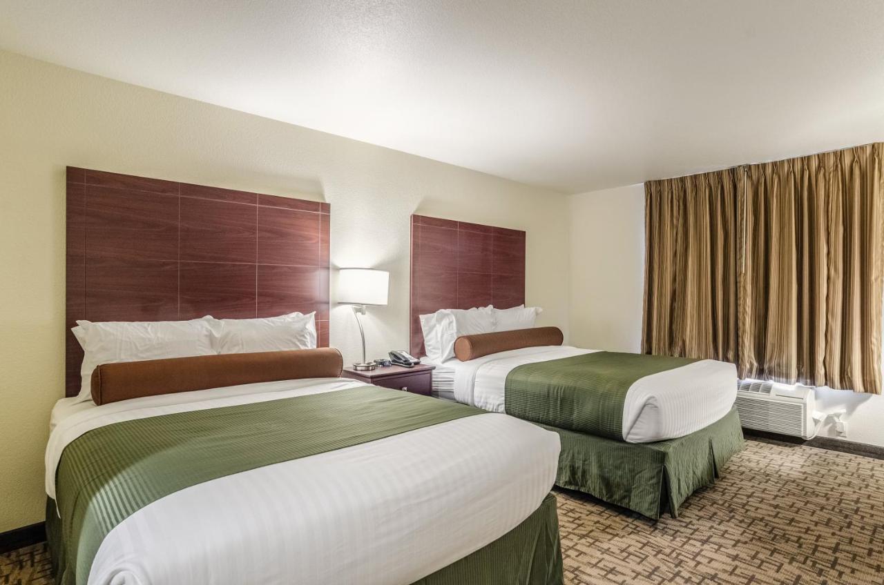 Cobblestone Inn & Suites - Bridgeport Esterno foto