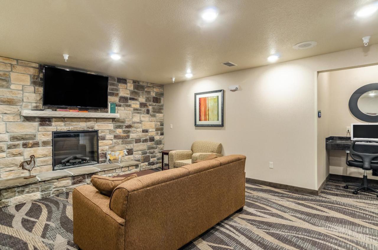 Cobblestone Inn & Suites - Bridgeport Esterno foto