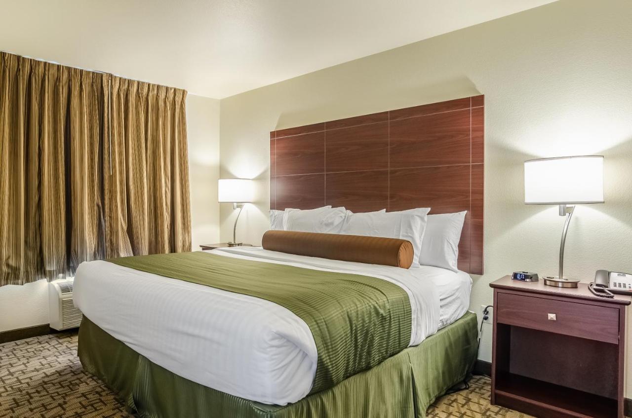 Cobblestone Inn & Suites - Bridgeport Esterno foto