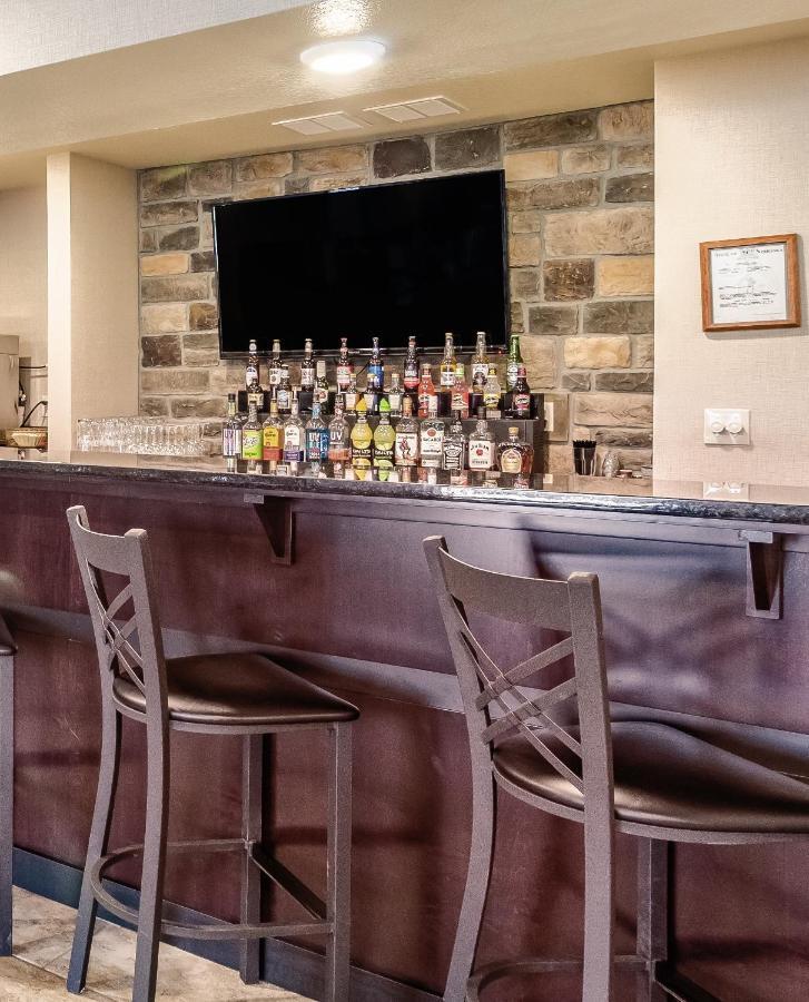 Cobblestone Inn & Suites - Bridgeport Esterno foto